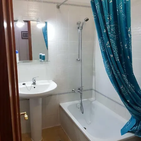 Apartamento Los Diamantes * 洛斯克里斯蒂亚诺斯